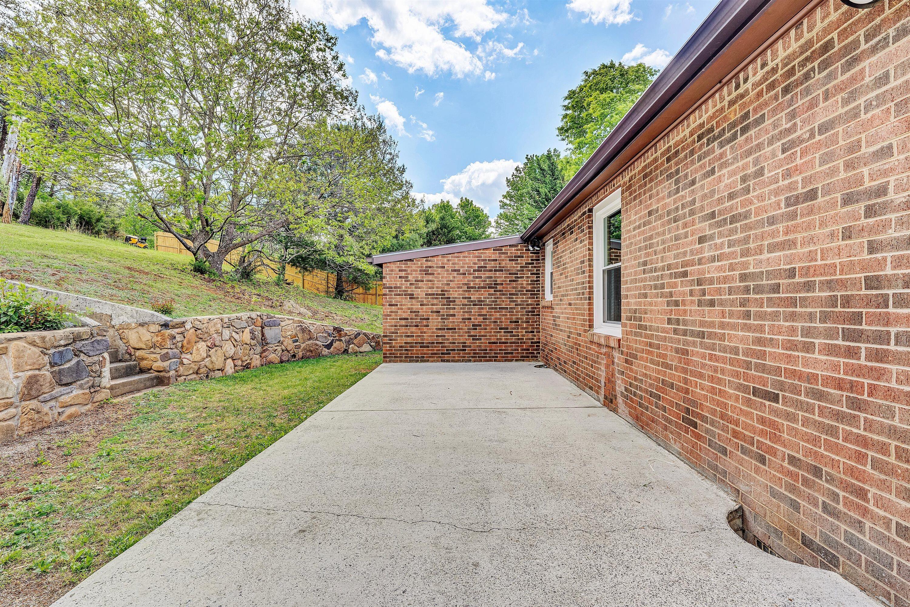1650 Haymakertown Road Fincastle, VA 24090 - Photo 21 of 29 22-SGP-06280