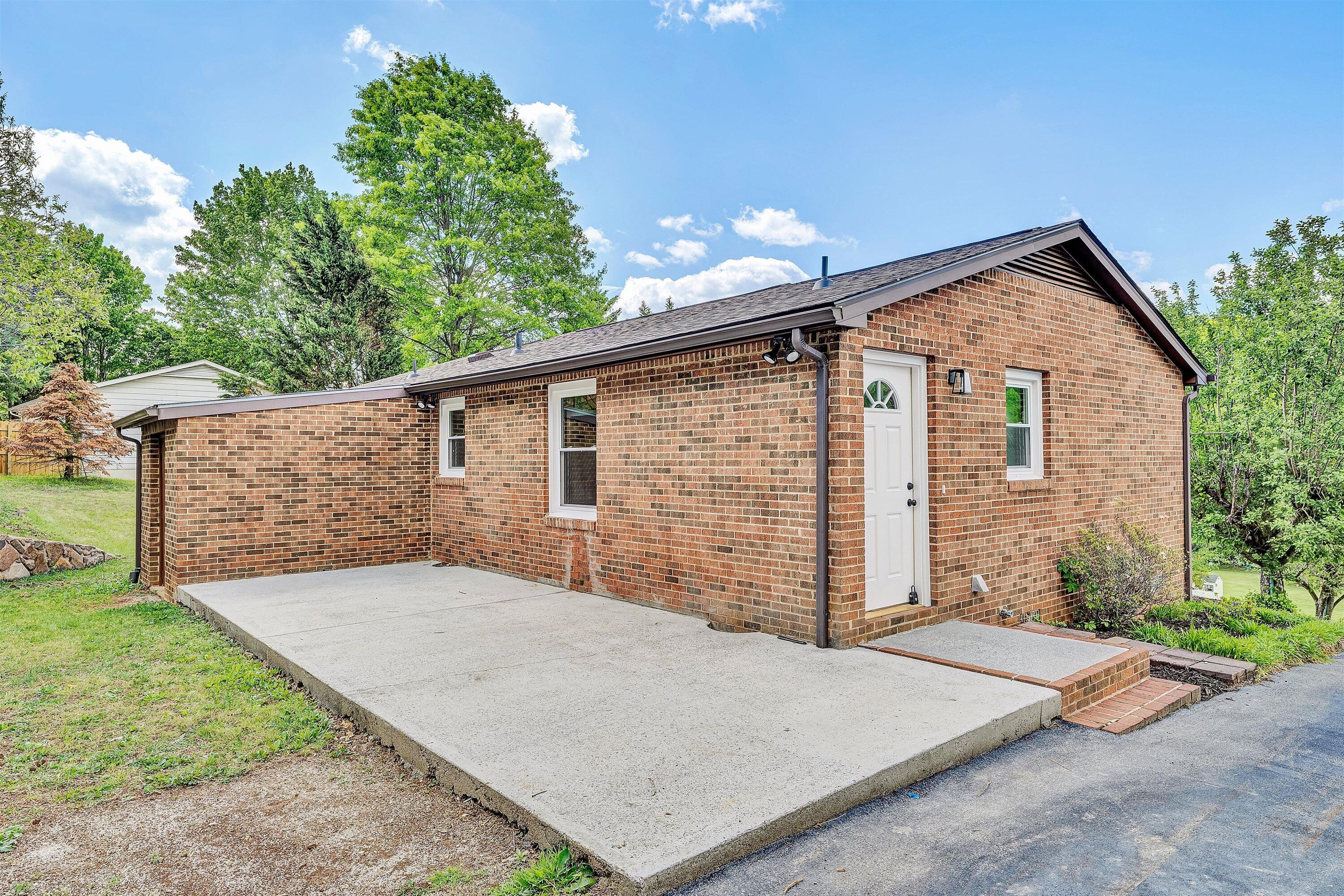 1650 Haymakertown Road Fincastle, VA 24090 - Photo 22 of 29 23-SGP-06286