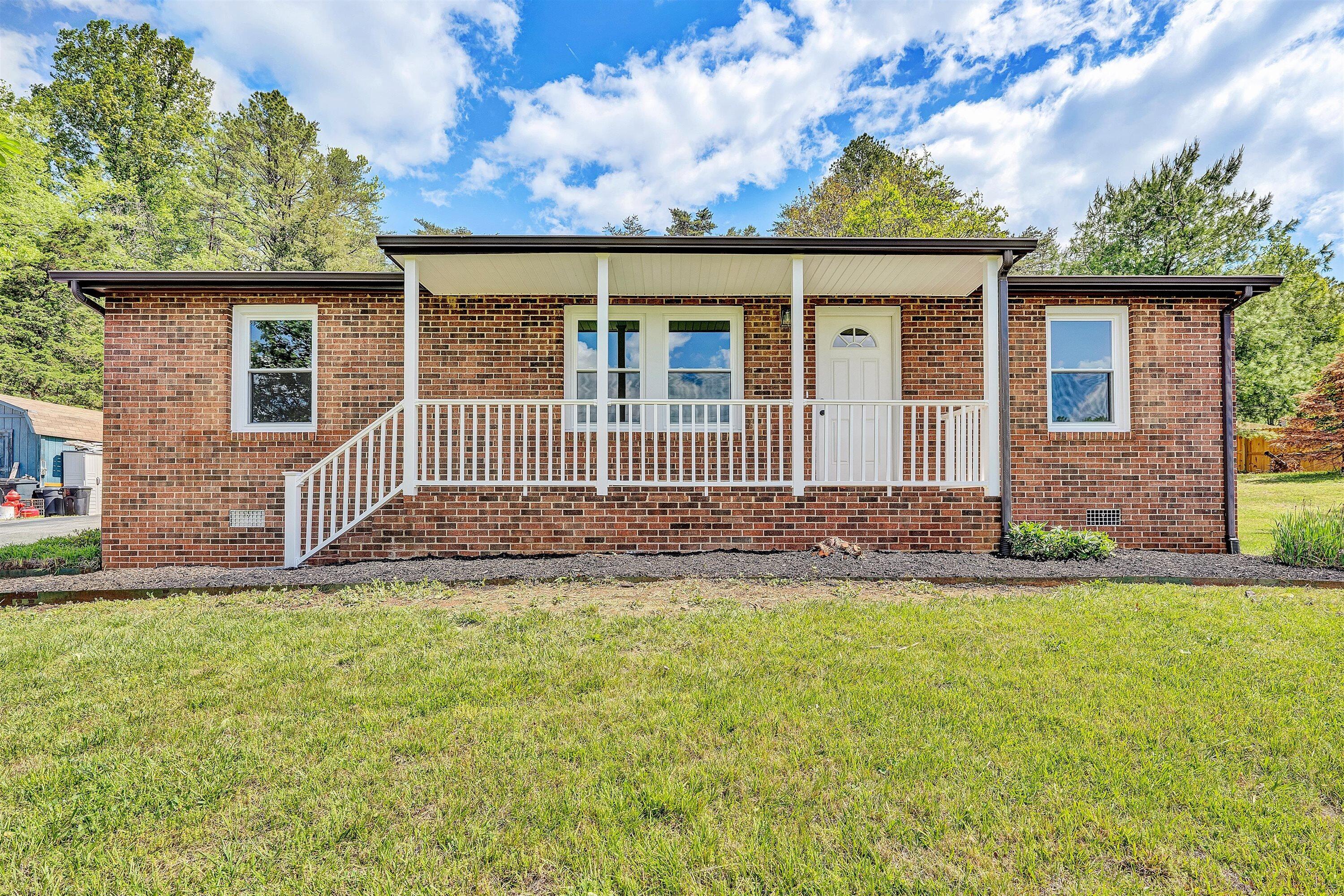 1650 Haymakertown Road Fincastle, VA 24090 - Photo 4 of 29 04-SGP-06310