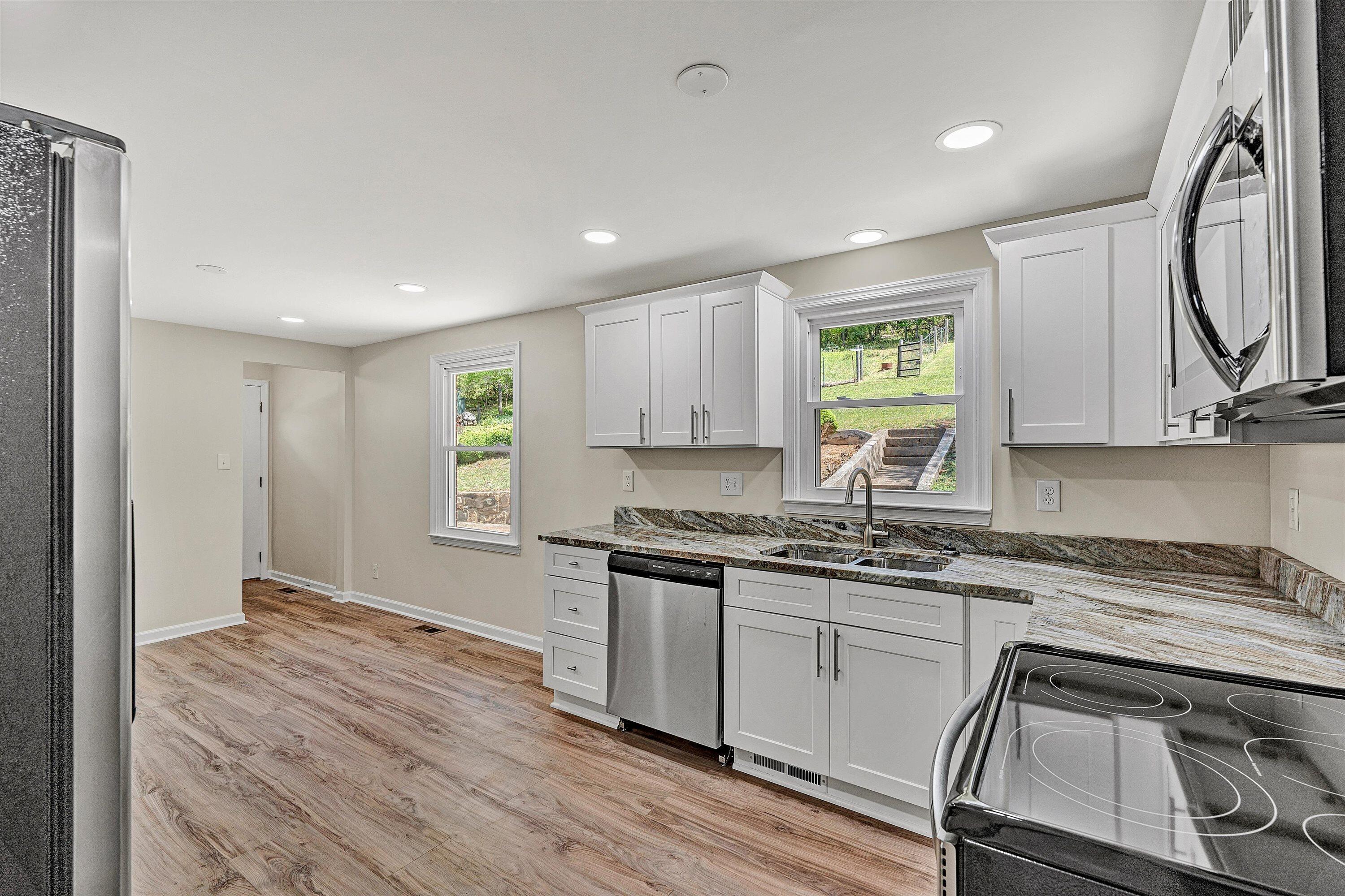 1650 Haymakertown Road Fincastle, VA 24090 - Photo 10 of 29 11-SGP-06247