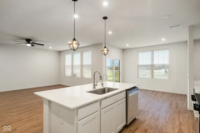 $439,900 | 6918 Seattle Slew Drive, Whitestown, IN 46075