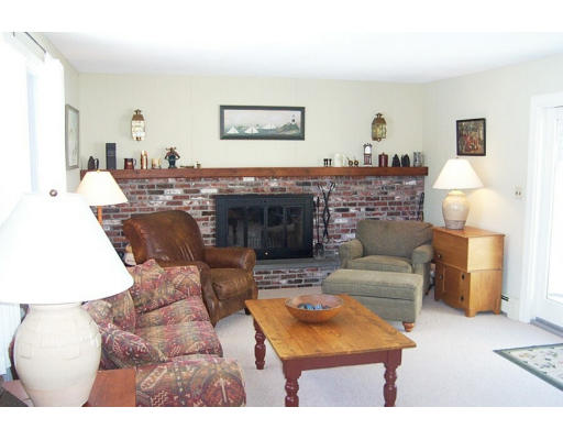 6 Mill Brook Road Lexington, MA 02420 - Photo 3 of 7