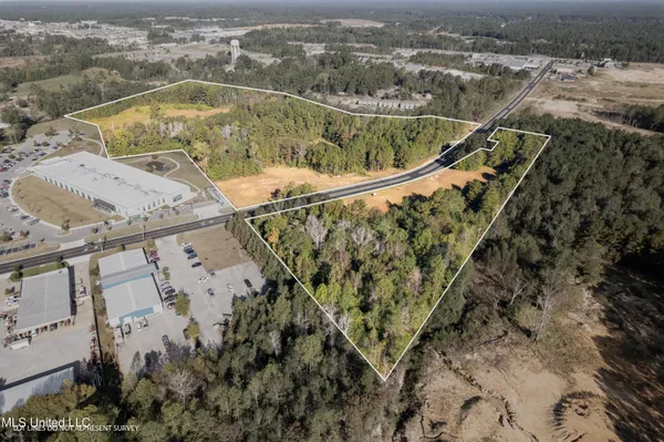 $330,000 | 1.13-ac Lamar Boulevard, Hattiesburg, MS 39402