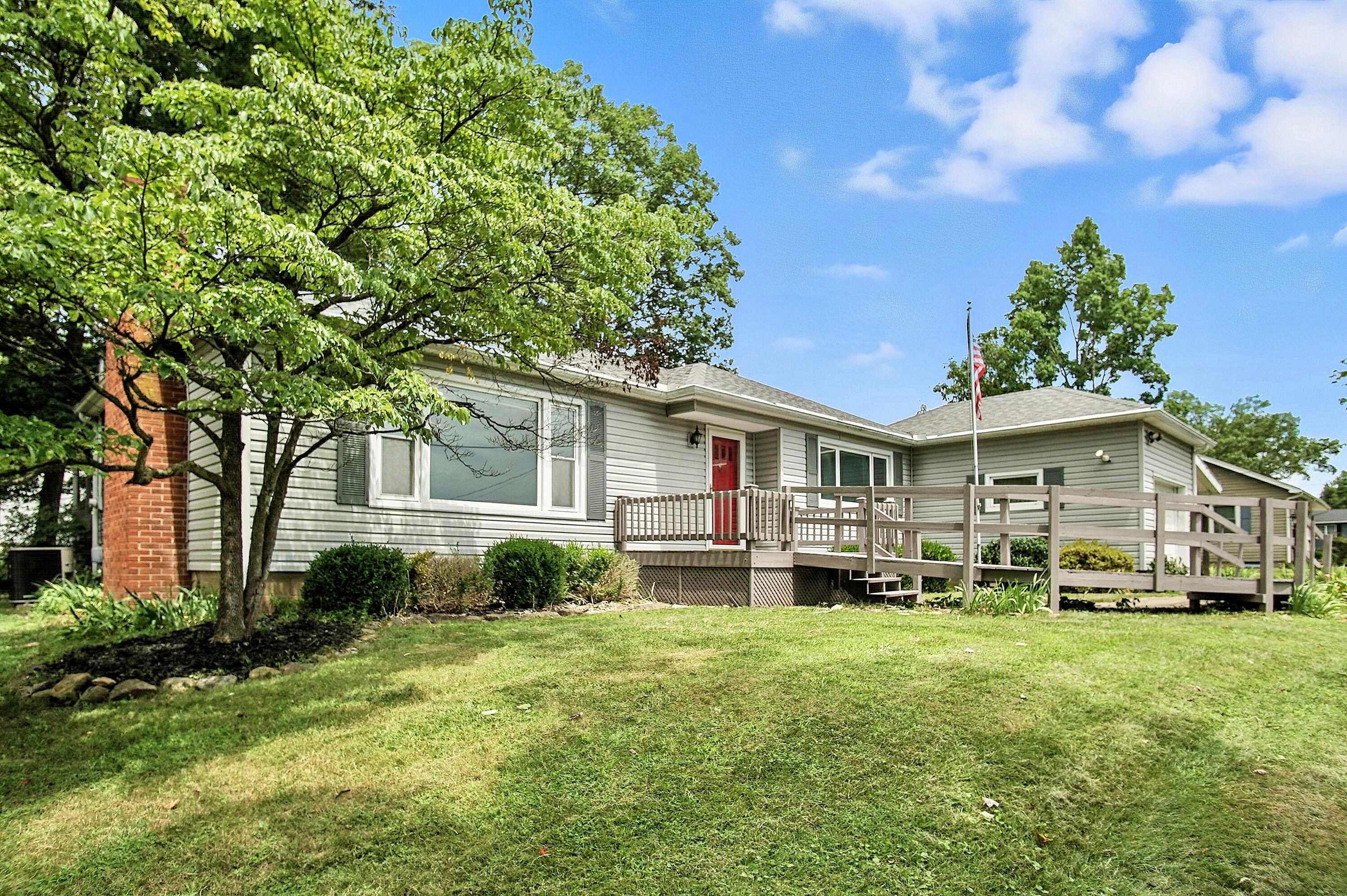 621 Garden Road Zanesville, OH 43701 - Photo 1 of 48 IMG_4491