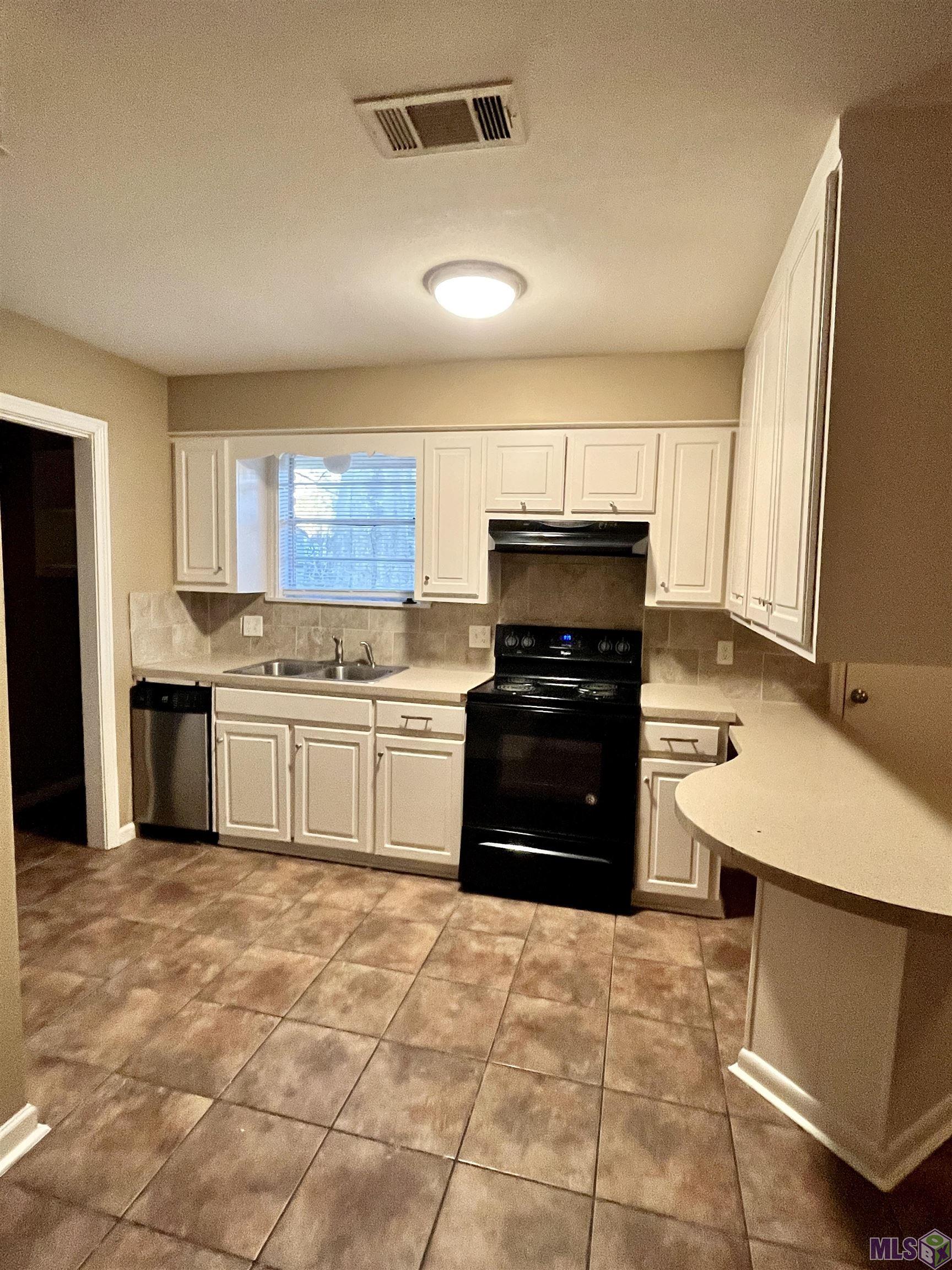 12022 Troy Street Baton Rouge, LA 70811 - Photo 2 of 13 Gallery Image 2