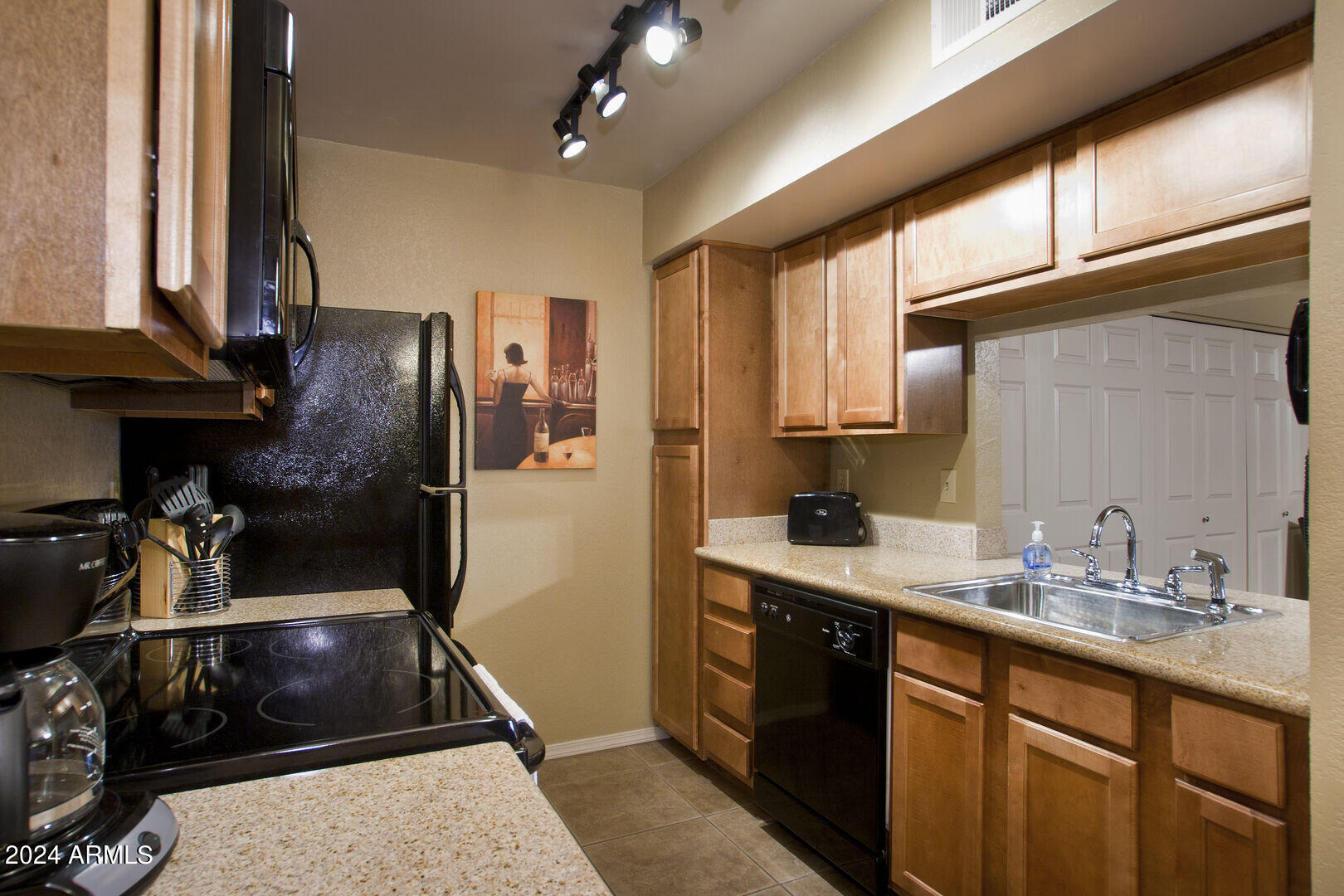 3500 North Hayden Road, Unit 811 Scottsdale, AZ 85251 - Photo 5 of 15 image_165905524