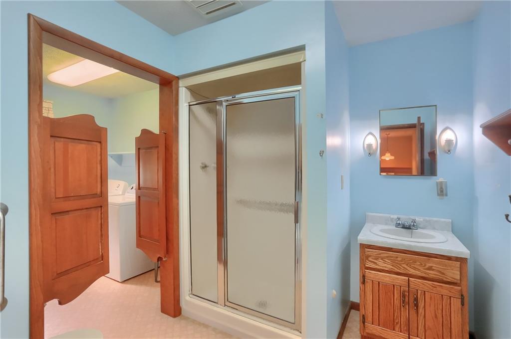 3015 Spring Garden Avenue New Castle, PA 16105 - Photo 13 of 26