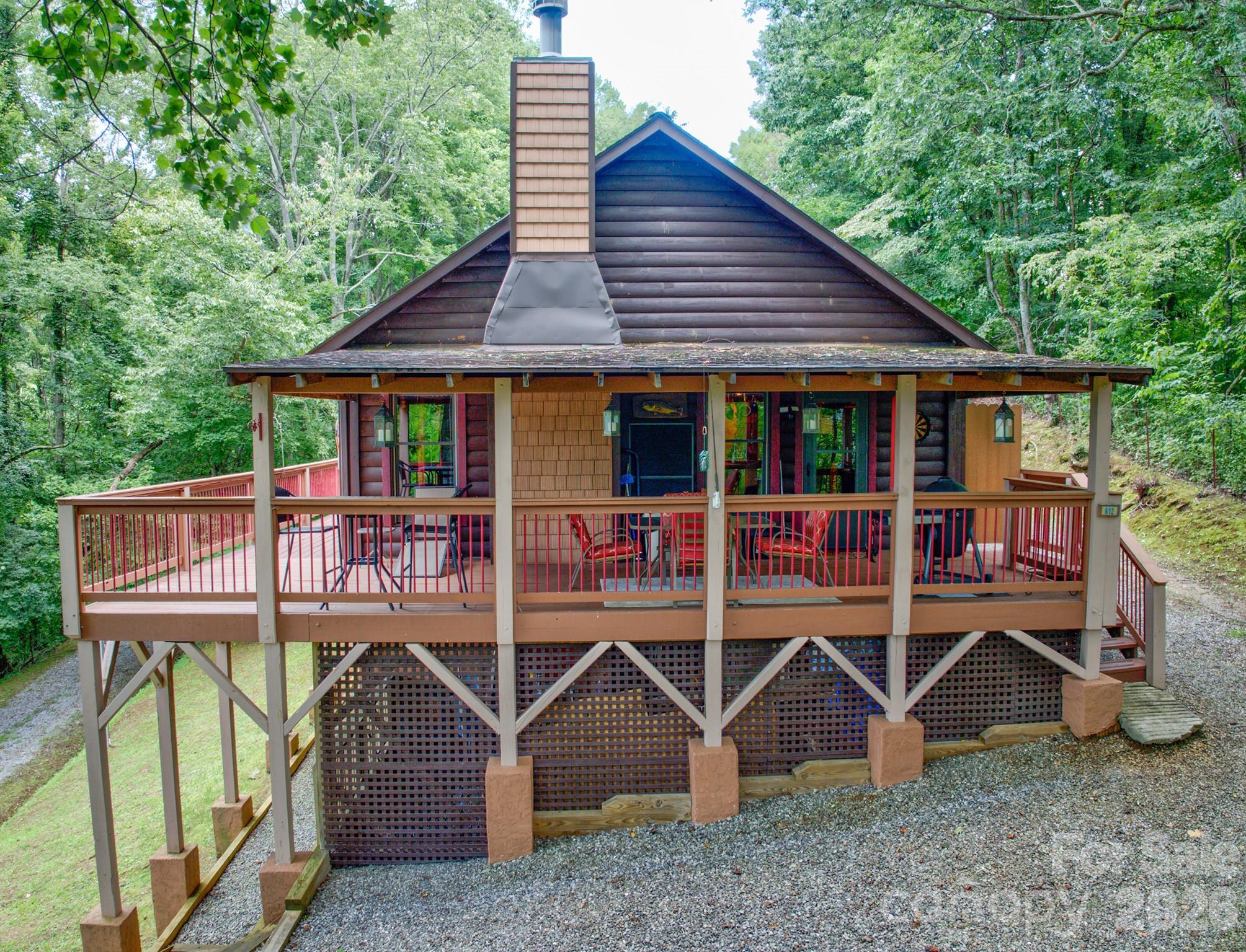 612 Whispering Winds Road Waynesville, NC 28785 - Photo 5 of 40