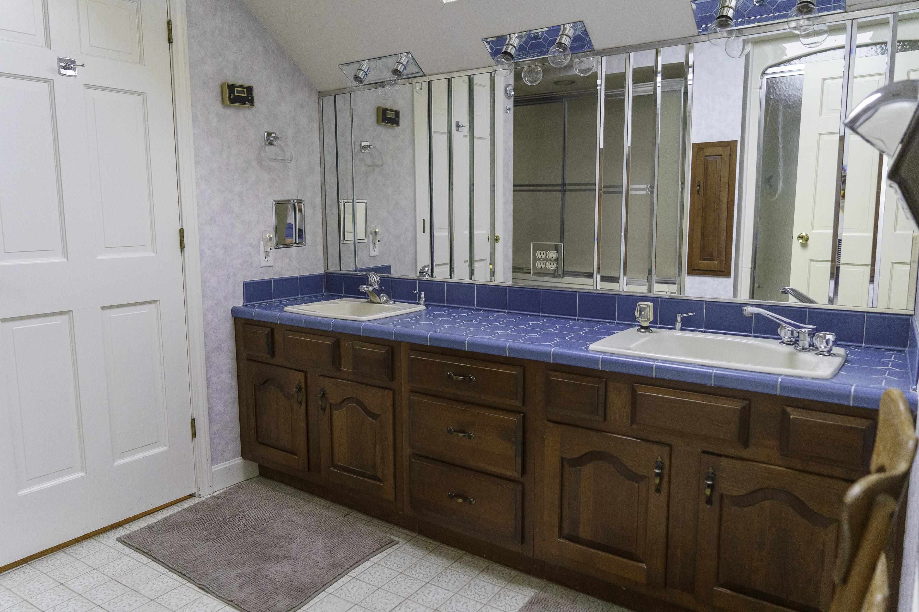 53 Wheeler Road New Ipswich, NH 03071 - Photo 27 of 40