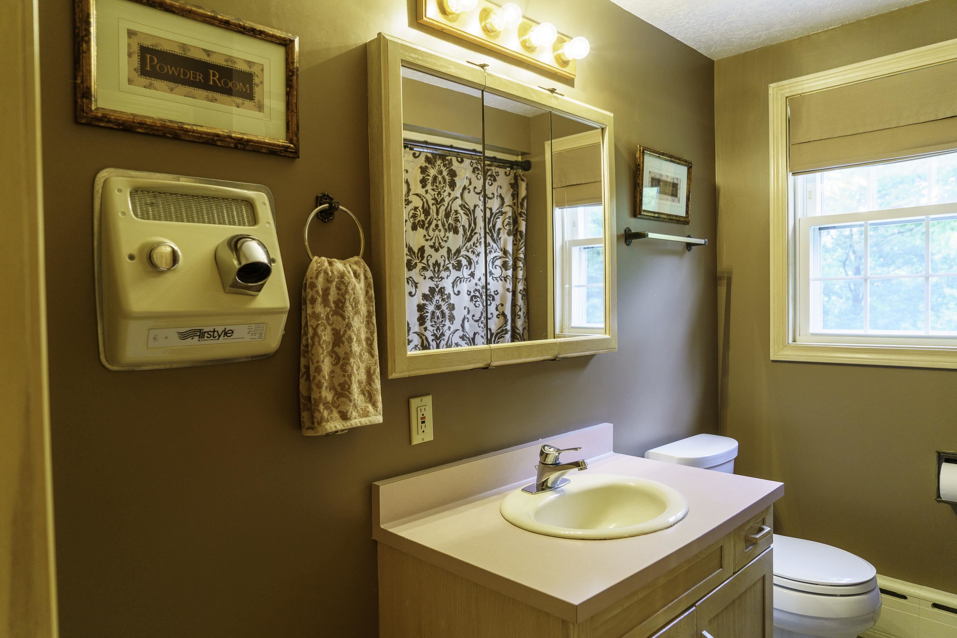 53 Wheeler Road New Ipswich, NH 03071 - Photo 34 of 40