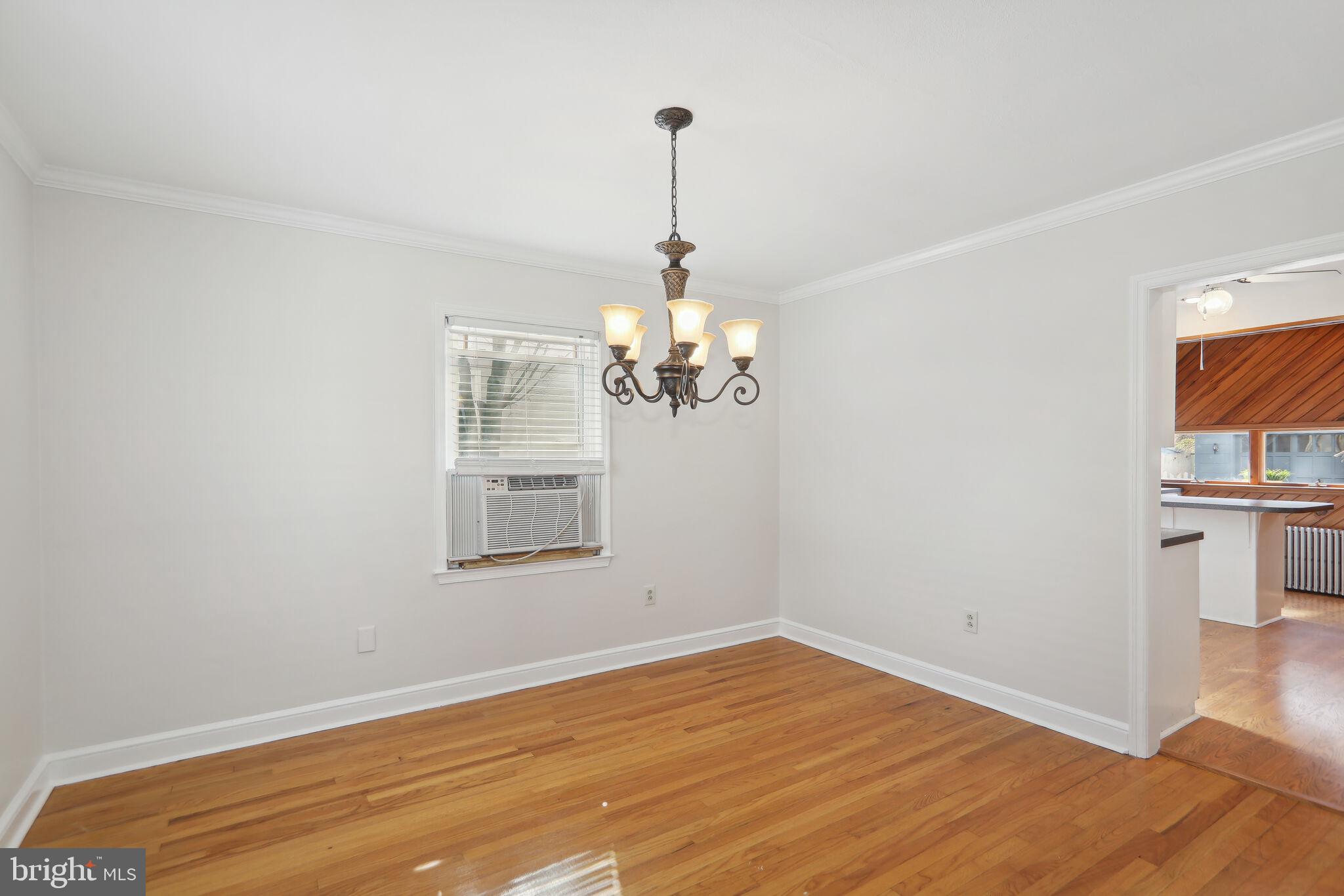 504 Neck Road Burlington Township, NJ 08016 - Photo 10 of 33 Hardwood Floors and Crown Molding