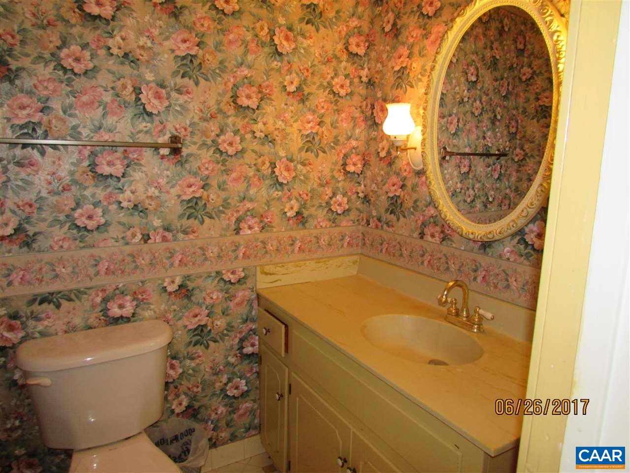 541 Peters Hollow Road Monroe, VA 24574 - Photo 29 of 34 Gallery Image 29