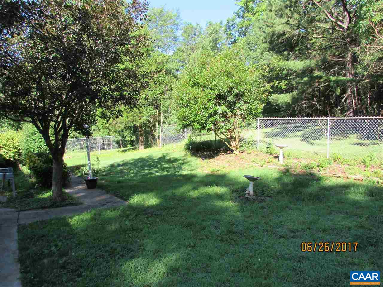541 Peters Hollow Road Monroe, VA 24574 - Photo 8 of 34 Gallery Image 8