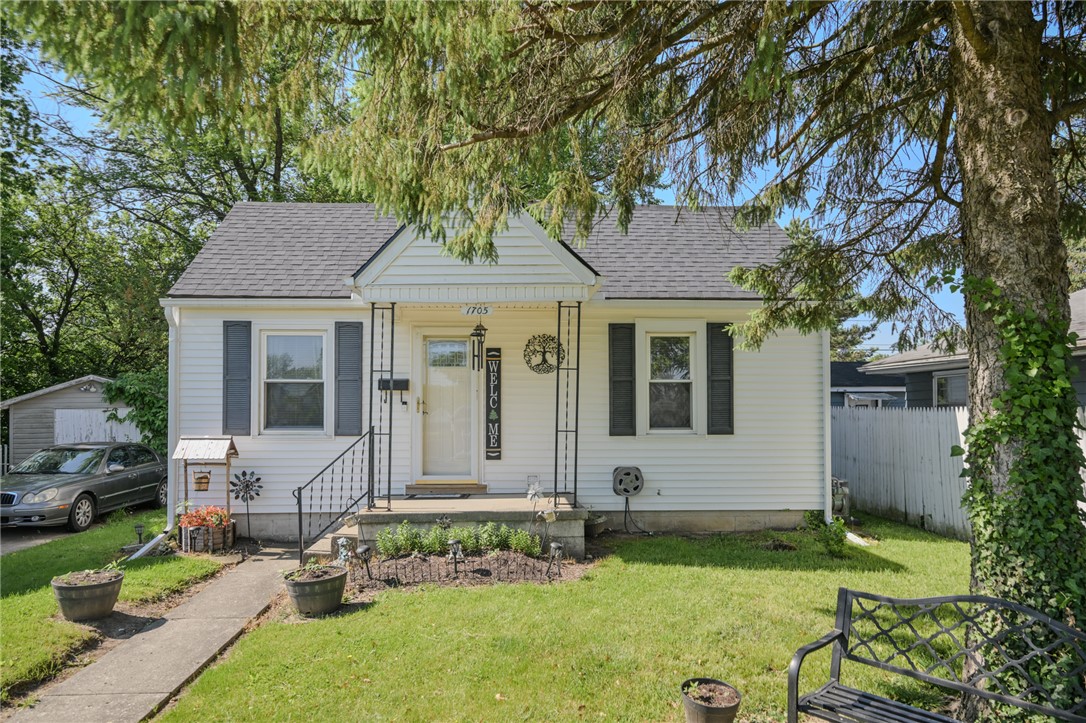 1705 Rutland Avenue Springfield, OH 45505 - Photo 2 of 27