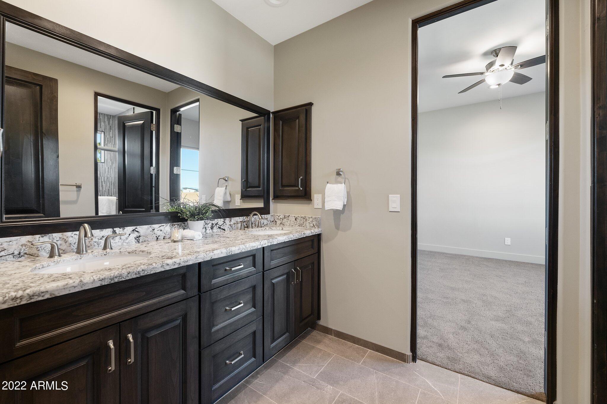 1415 West Irvine Road Phoenix, AZ 85086 - Photo 23 of 34 Guest Bath 2