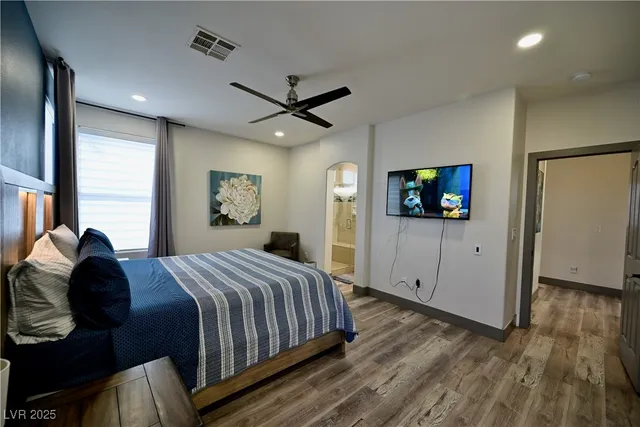 $5,500 | 10161 Bentley Oaks Avenue, Las Vegas, NV 89135