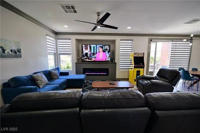 $5,500 | 10161 Bentley Oaks Avenue, Las Vegas, NV 89135