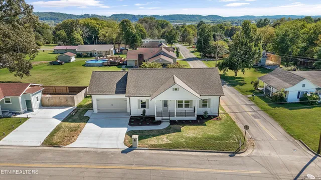 $350,000 | 1011 Morris Street, Sweetwater, TN 37874