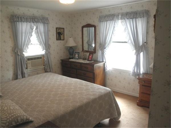8 Princeton Road Natick, MA 01760 - Photo 8 of 12