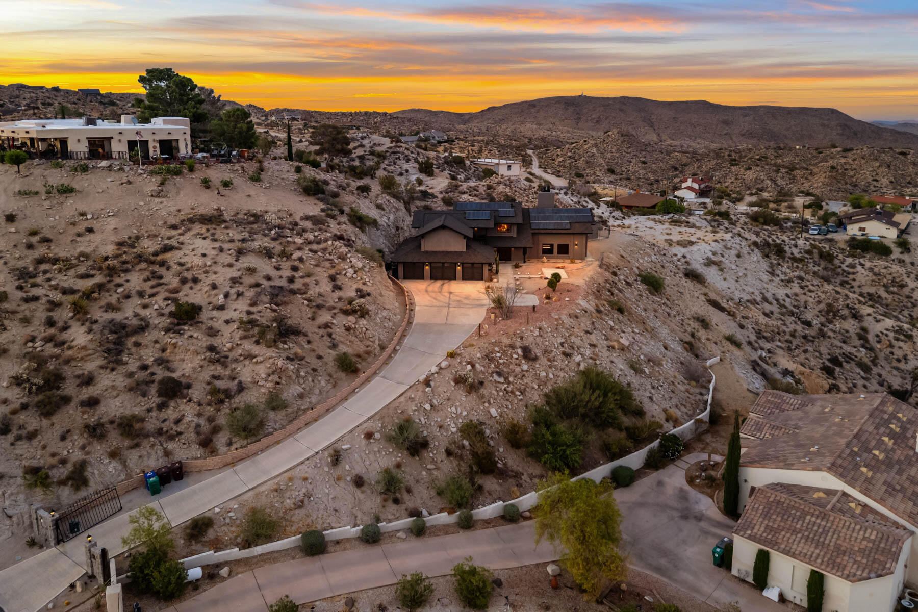 6171 Del Rio Way Yucca Valley, CA 92284 - Photo 36 of 55 35-print-DJI_0939