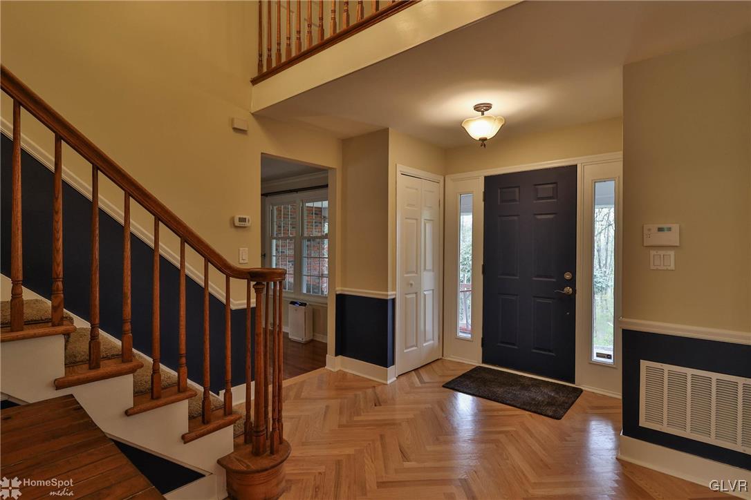 2509 Stonesthrow Road Bethlehem, PA 18015 - Photo 4 of 39 Gallery Image 4