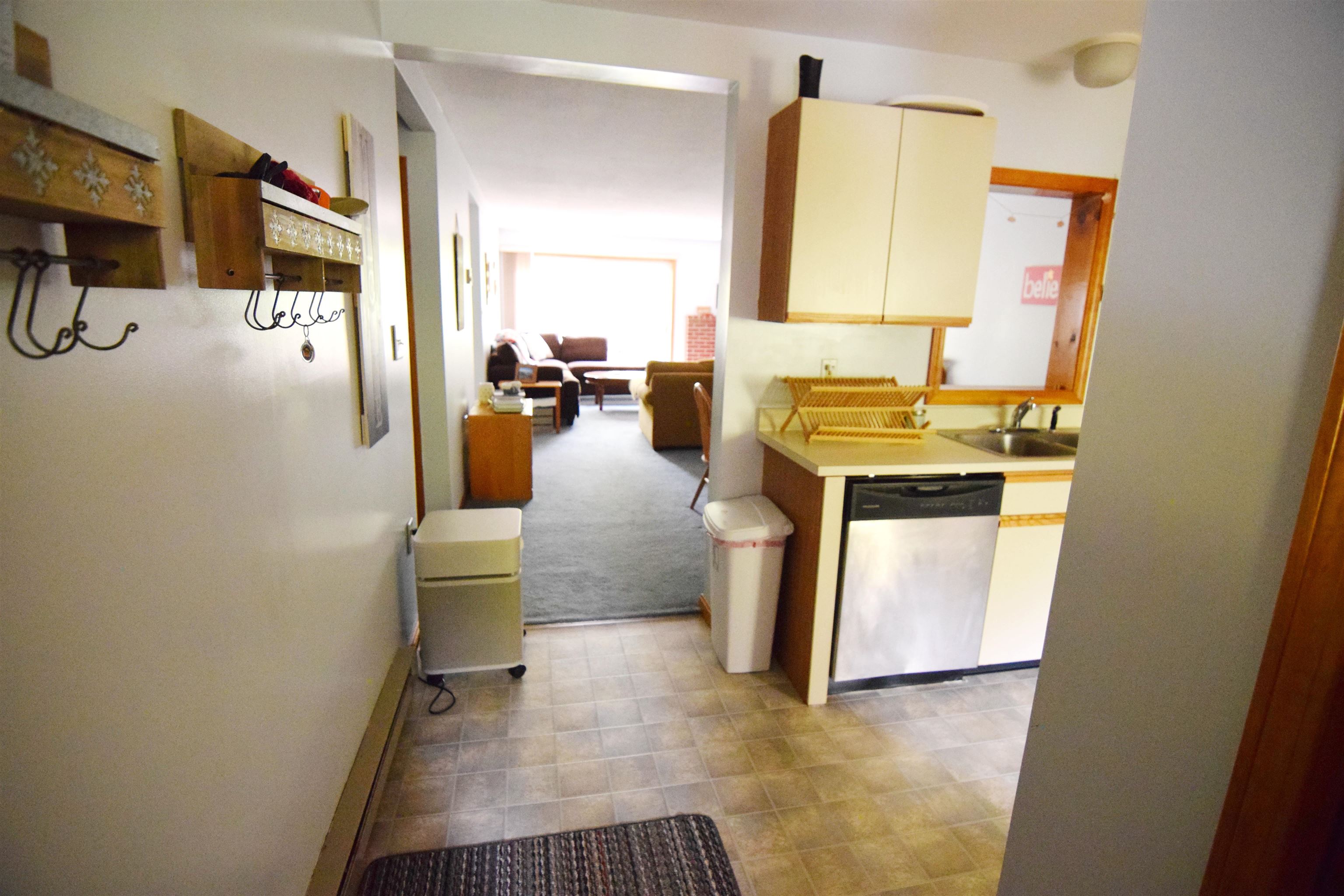 23 Hummingbird Road, Unit 7 Lincoln, NH 03251 - Photo 13 of 33