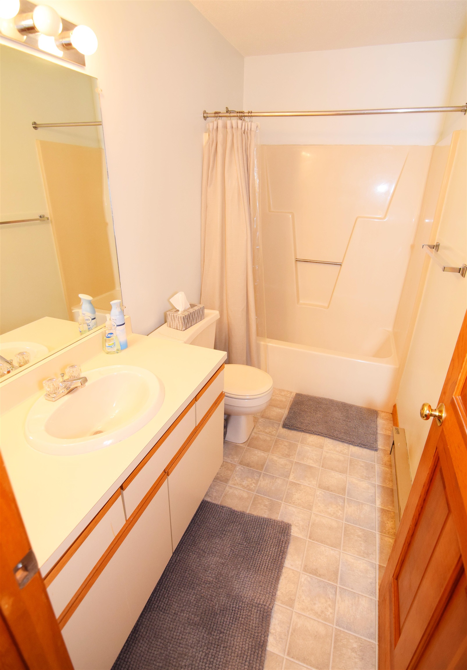 23 Hummingbird Road, Unit 7 Lincoln, NH 03251 - Photo 19 of 33