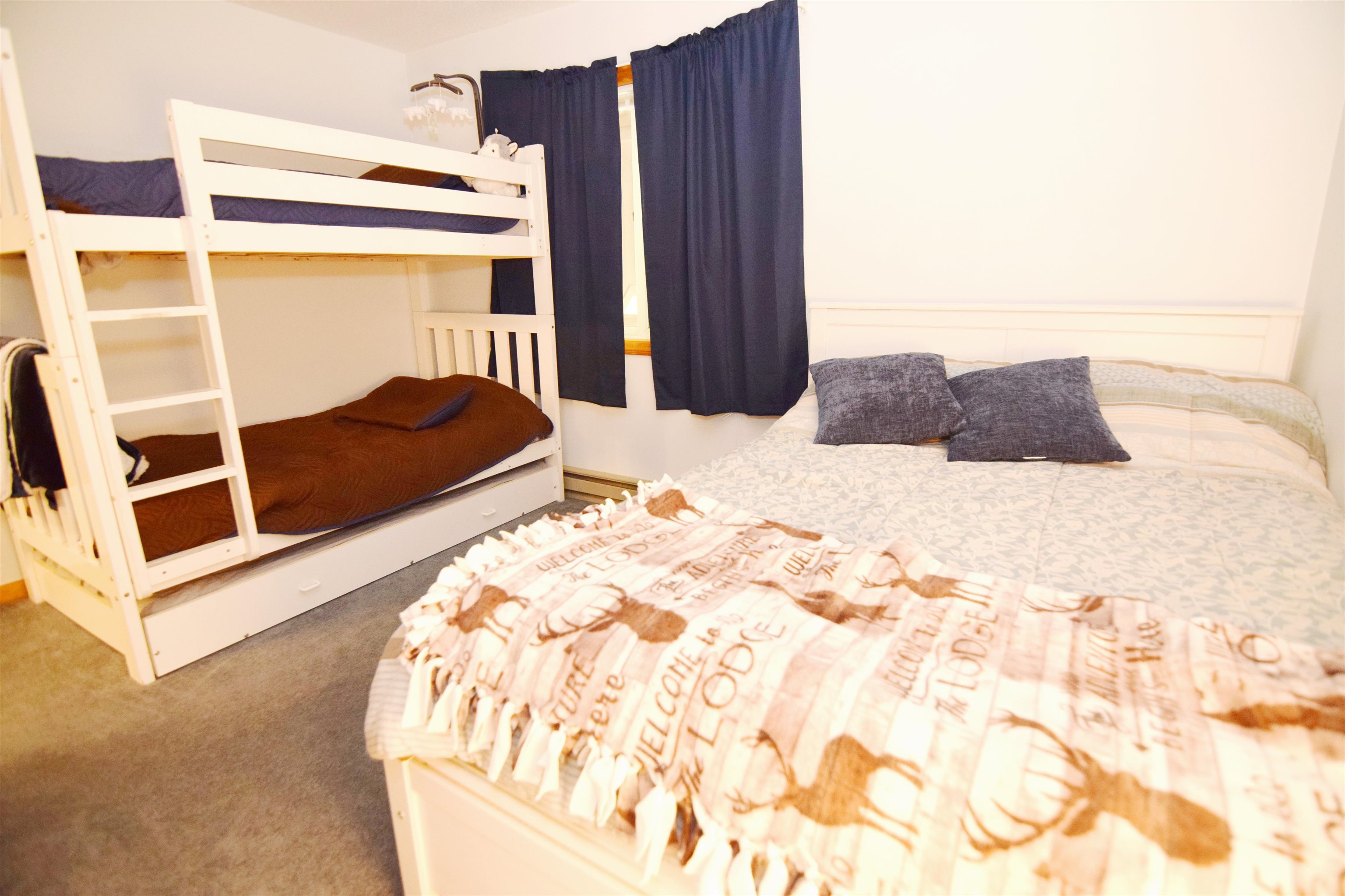 23 Hummingbird Road, Unit 7 Lincoln, NH 03251 - Photo 22 of 33