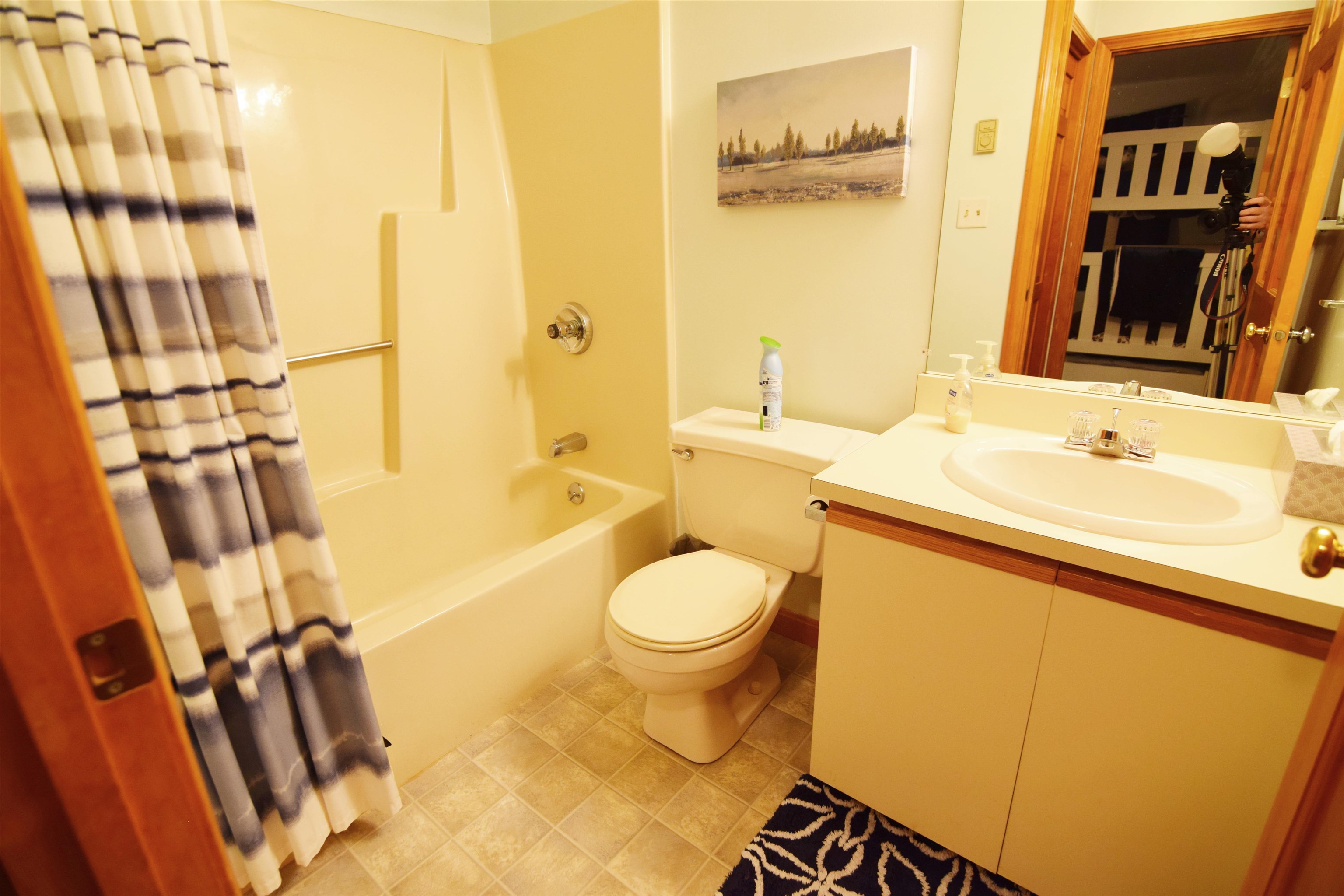 23 Hummingbird Road, Unit 7 Lincoln, NH 03251 - Photo 27 of 33