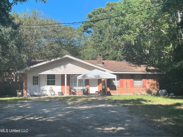 $210,000 | 8629 Highway 613, Moss Point, MS 39562
