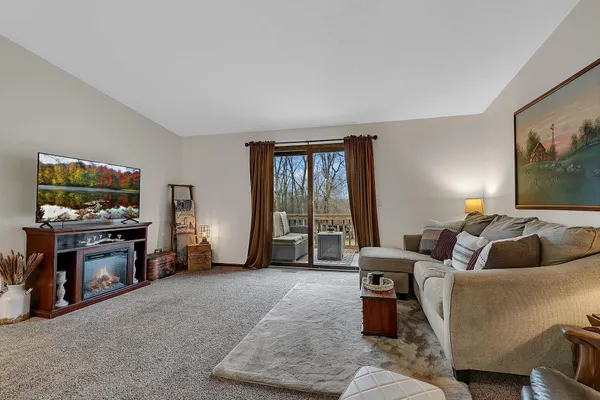 $204,000 | 1030 4th Avenue Northwest, Milaca, MN 56353