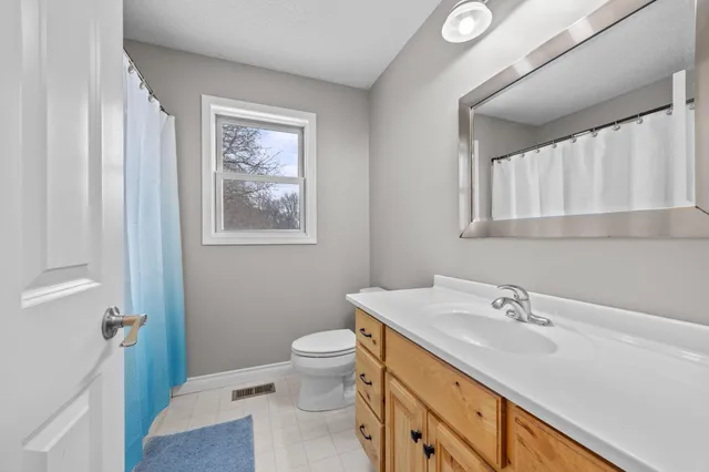 $675,000 | 1492 County Road 30 Southwest, Montrose, MN 55363