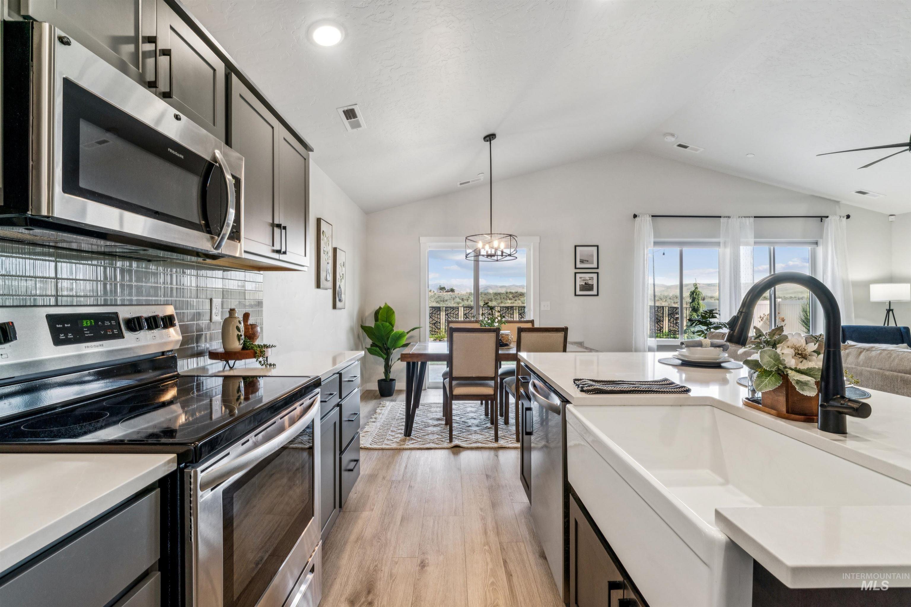 8386 South Bogus Rdg Avenue Boise, ID 83716 - Photo 7 of 50