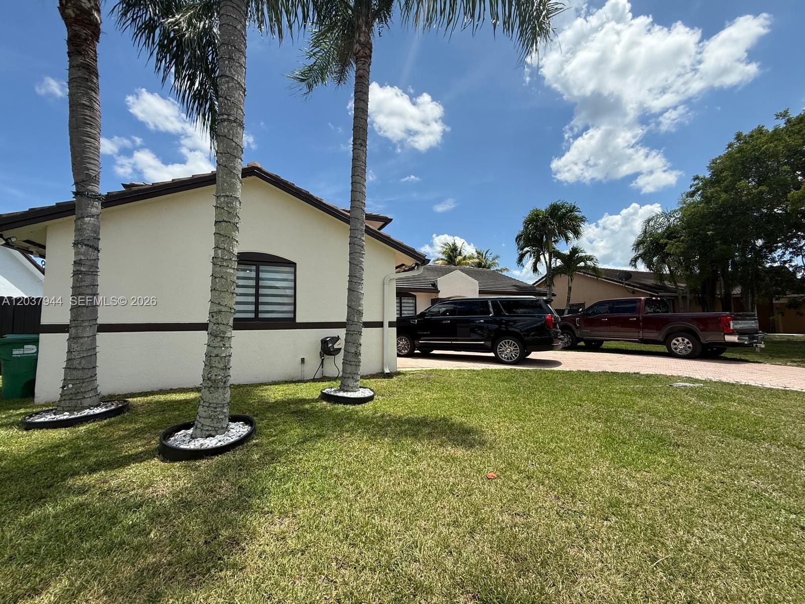 14832 Southwest 169th Lane Miami, FL 33187 - Photo 5 of 69