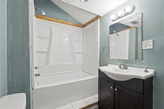 $160,000 | 3510 Roberts Street, Kansas City, MO 64124