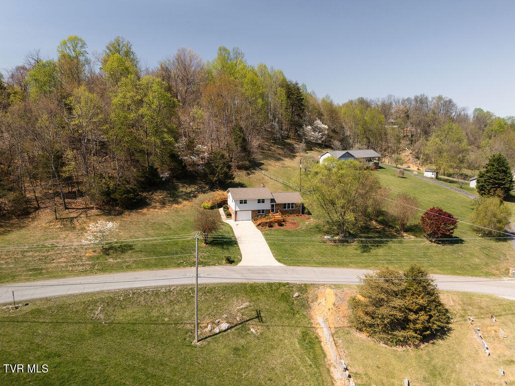424 Old Watauga Road Watauga, TN 37694 - Photo 14 of 50 .