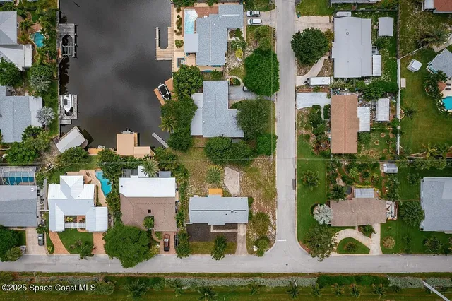 $3,000 | 319 Coral Reef Drive, Satellite Beach, FL 32937