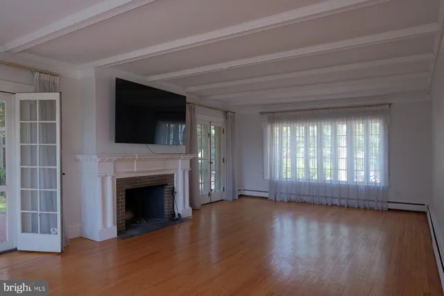 $699,000 | 939 The Terrace, Hagerstown, MD 21742