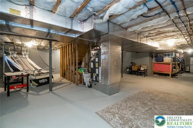 $650,000 | 33 Starseed Drive, Bangor, PA 18013