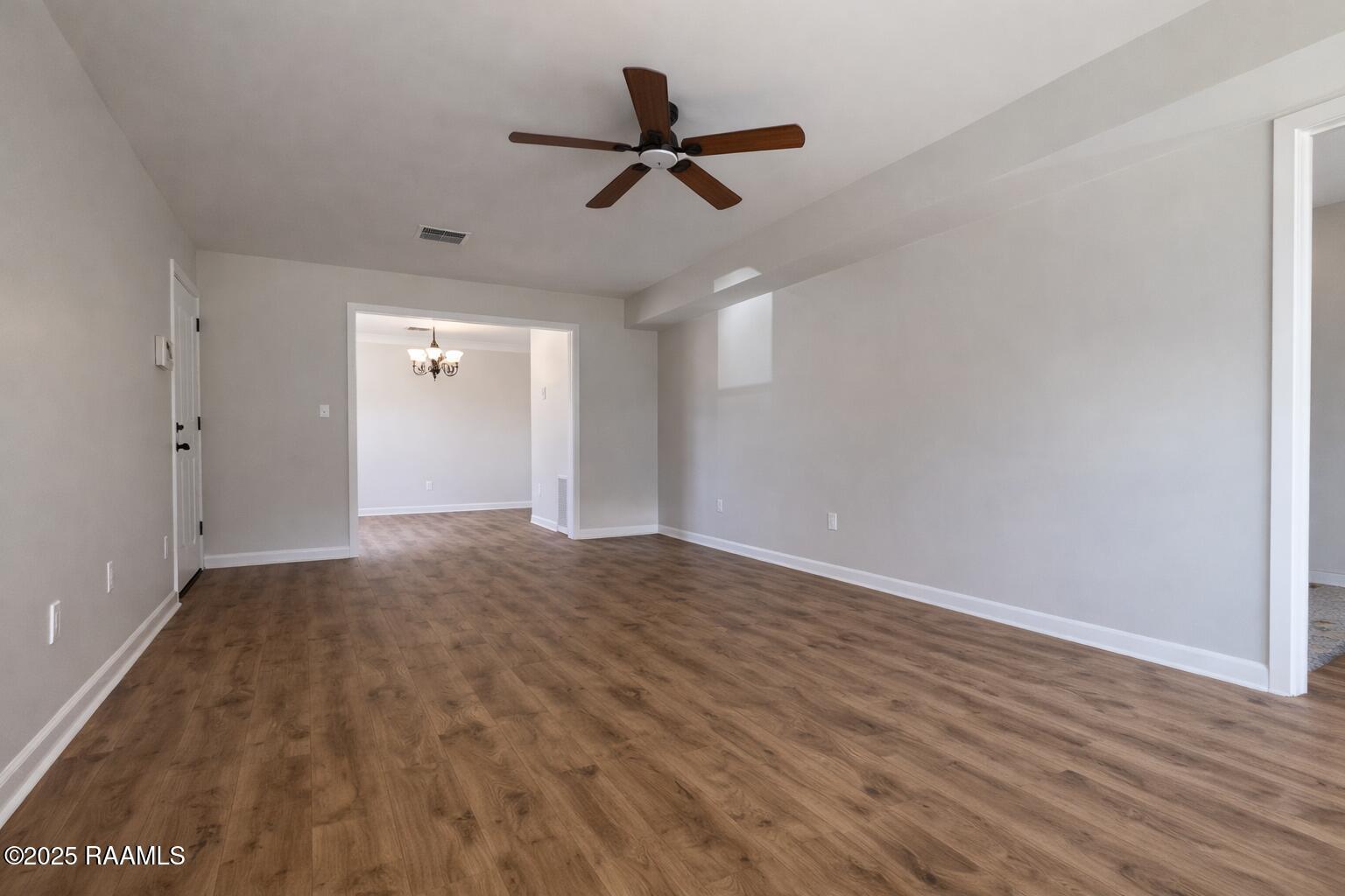 100 Kerry Street Baldwin, LA 70514 - Photo 5 of 28 14