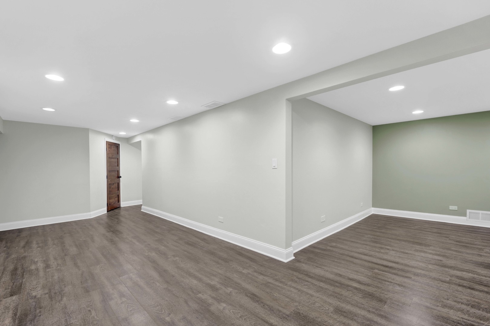 332 South River Road Naperville, IL 60540 - Photo 28 of 38