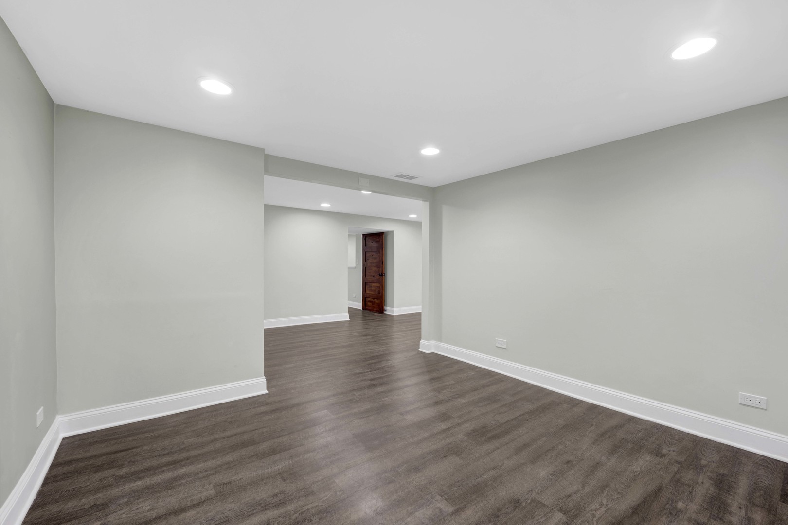 332 South River Road Naperville, IL 60540 - Photo 33 of 41 a view of an empty room with wooden floor and closet