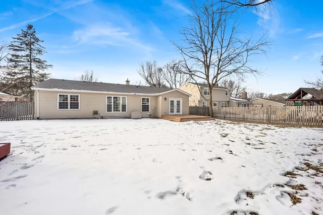 $615,000 | 332 South River Road, Naperville, IL 60540