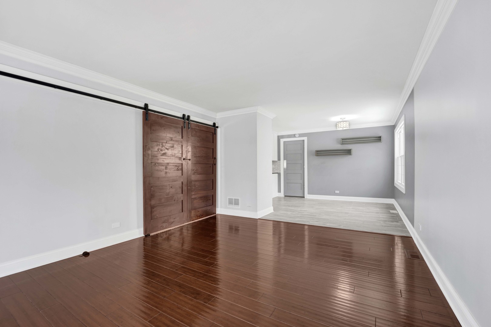 332 South River Road Naperville, IL 60540 - Photo 10 of 38