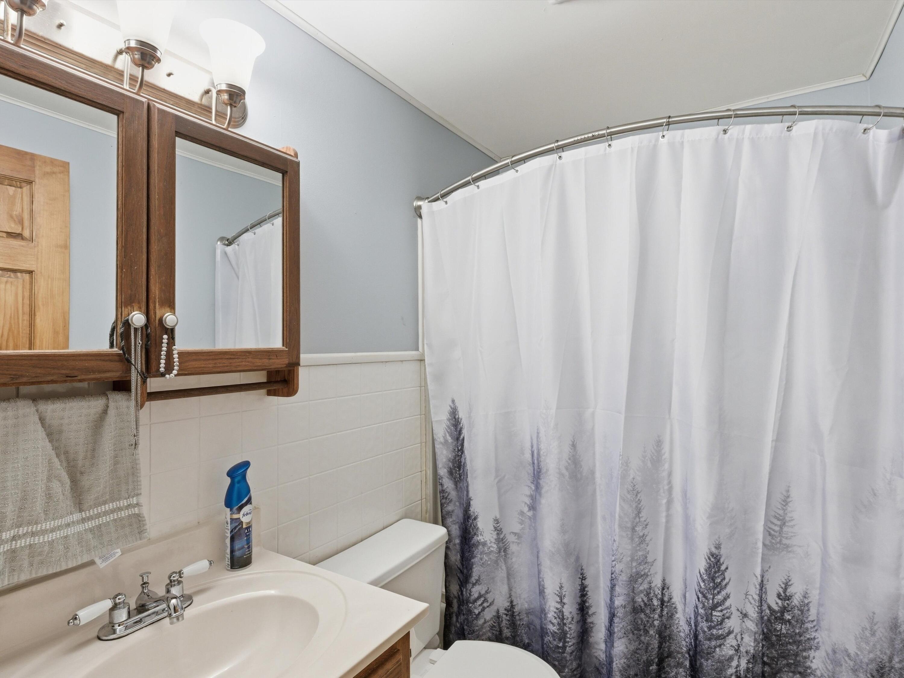 3605 Tannery Road Two Rivers, WI 54241 - Photo 18 of 24 Main Floor full bath