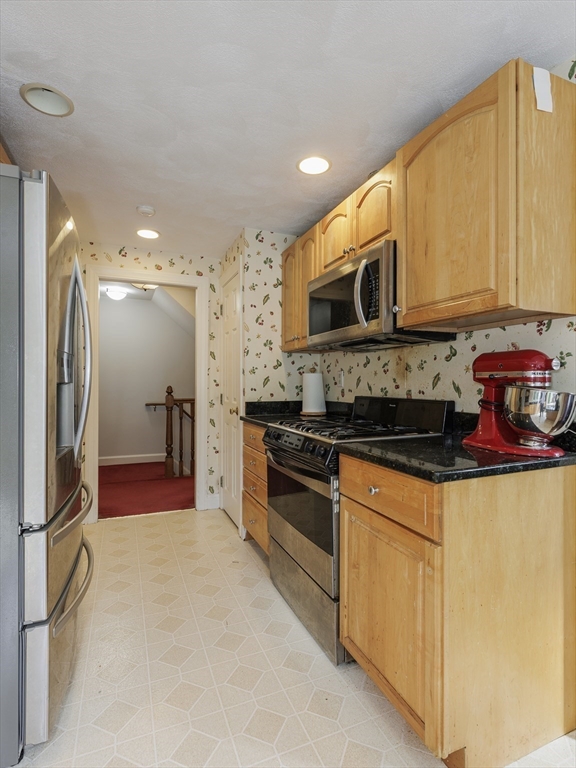 426 Conant Road Weston, MA 02493 - Photo 21 of 41