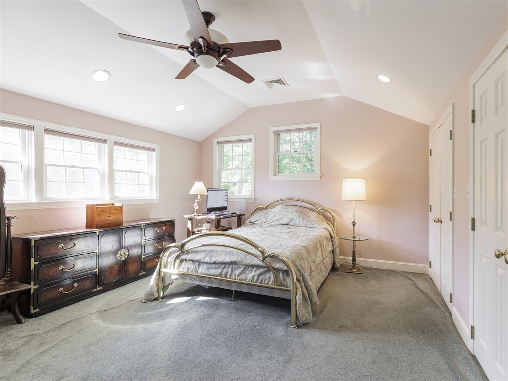 426 Conant Road Weston, MA 02493 - Photo 28 of 41