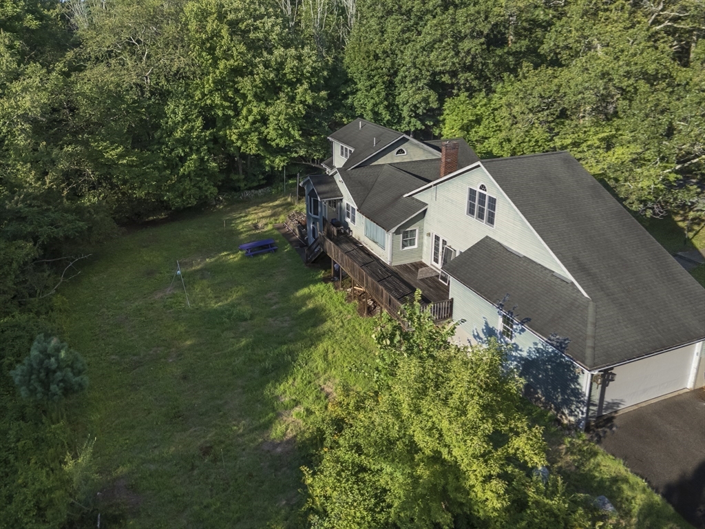 426 Conant Road Weston, MA 02493 - Photo 3 of 41