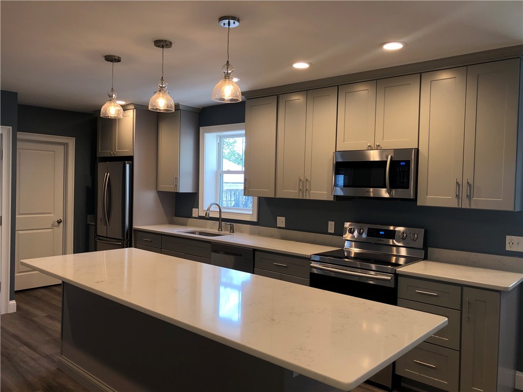88 Albert Avenue, Unit 2 Cranston, RI 02905 - Photo 5 of 15