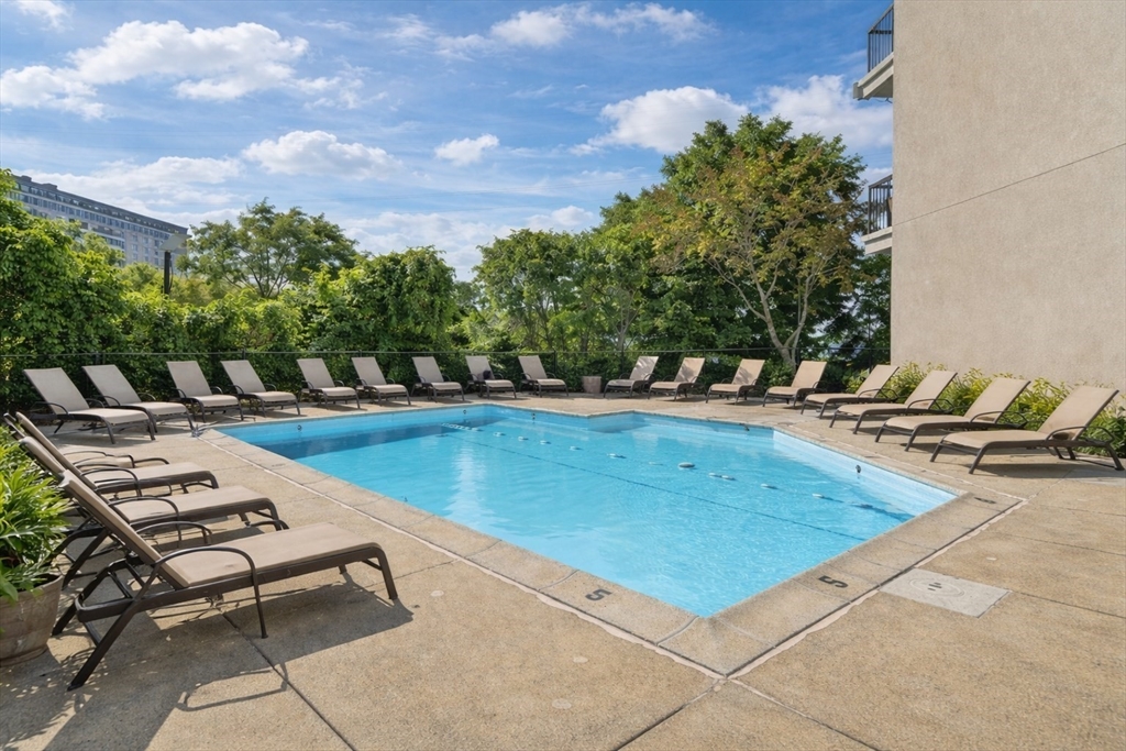 133 Commander Shea Boulevard, Unit 502 Quincy, MA 02171 - Photo 11 of 12